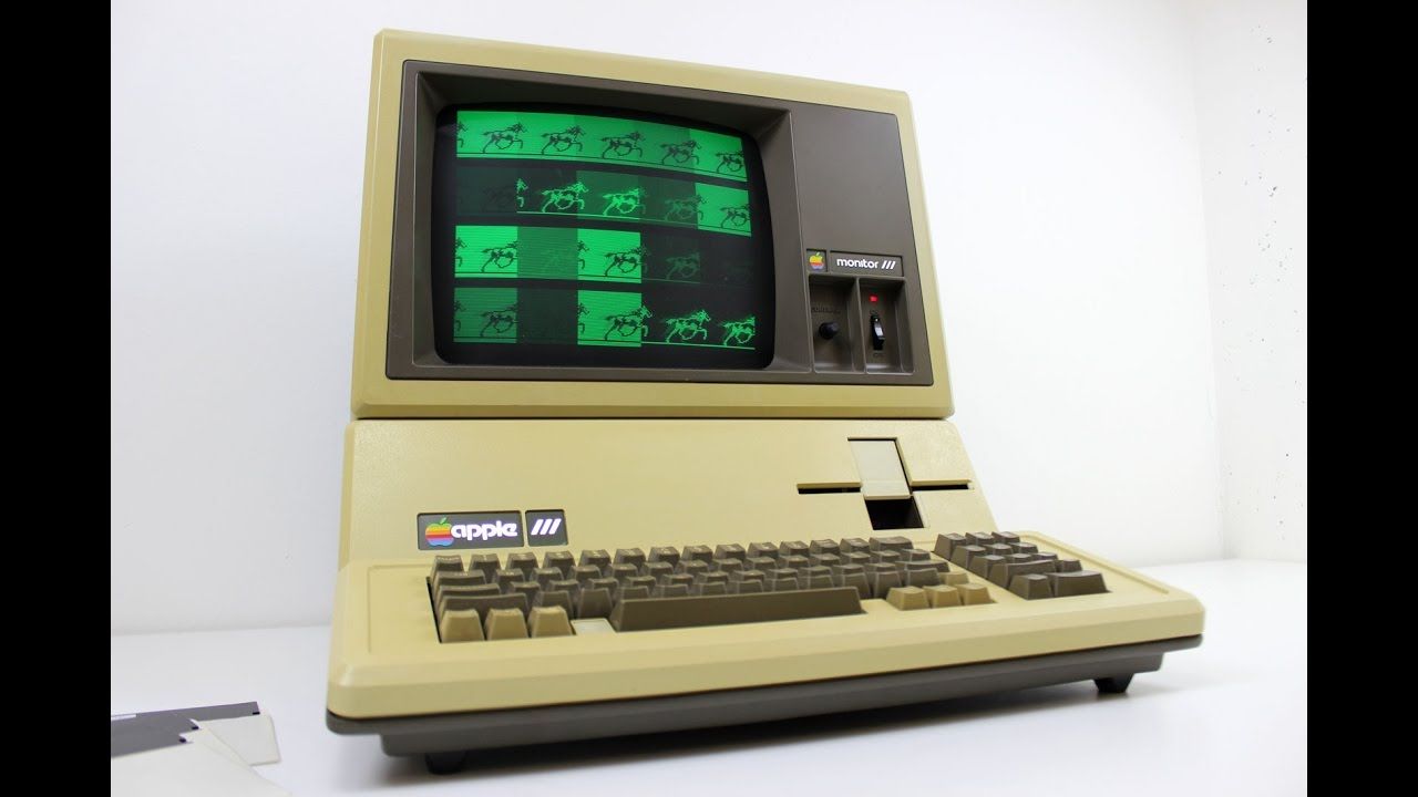 New apple 3. Apple 3 компьютер. Apple 3. Apple 1980. Apple Lisa 2.