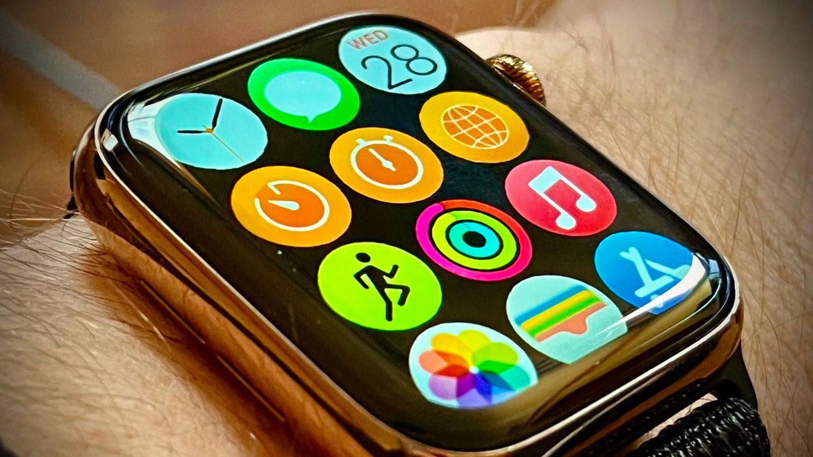Как может измениться дизайн домашнего экрана iOS под влиянием Apple Watch