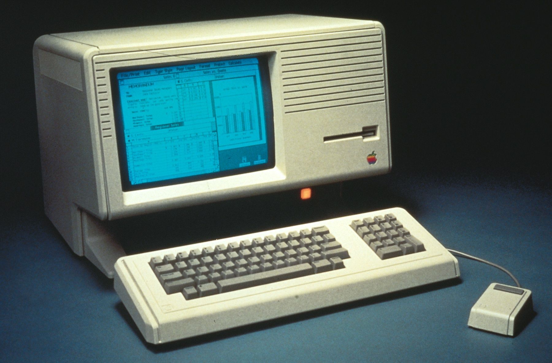 Этот день в истории Apple: состоялся запуск проект Lisa, ставшего крупнейшим провалом компании