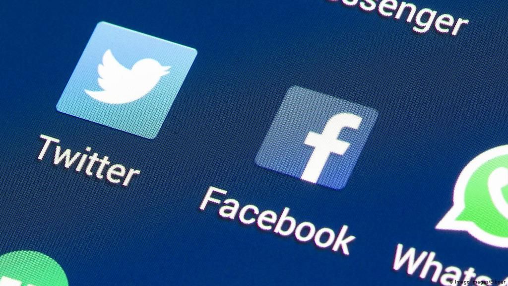 WhatsApp, Facebook и Twitter оштрафовали на 36 миллионов рублей за отказ локализовать данные в России