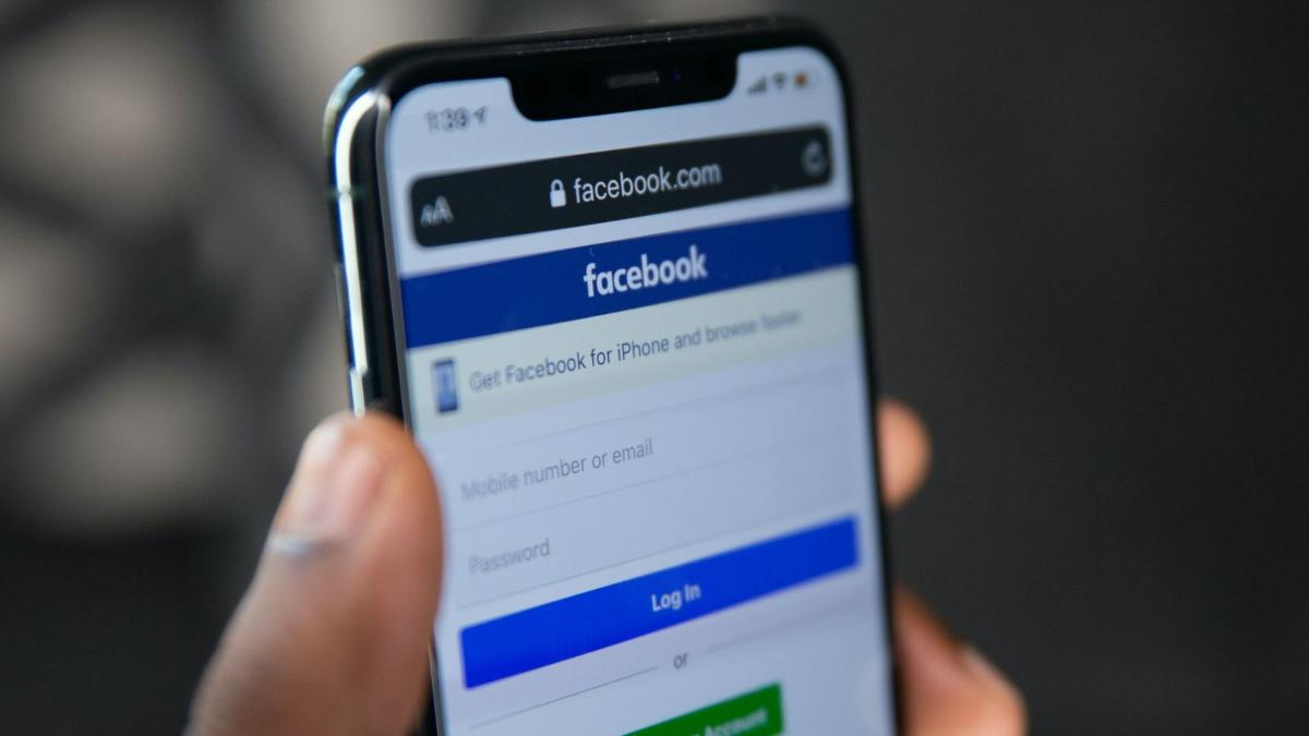 Новое вредоносное ПО для Android взломало тысячи учётных записей Facebook