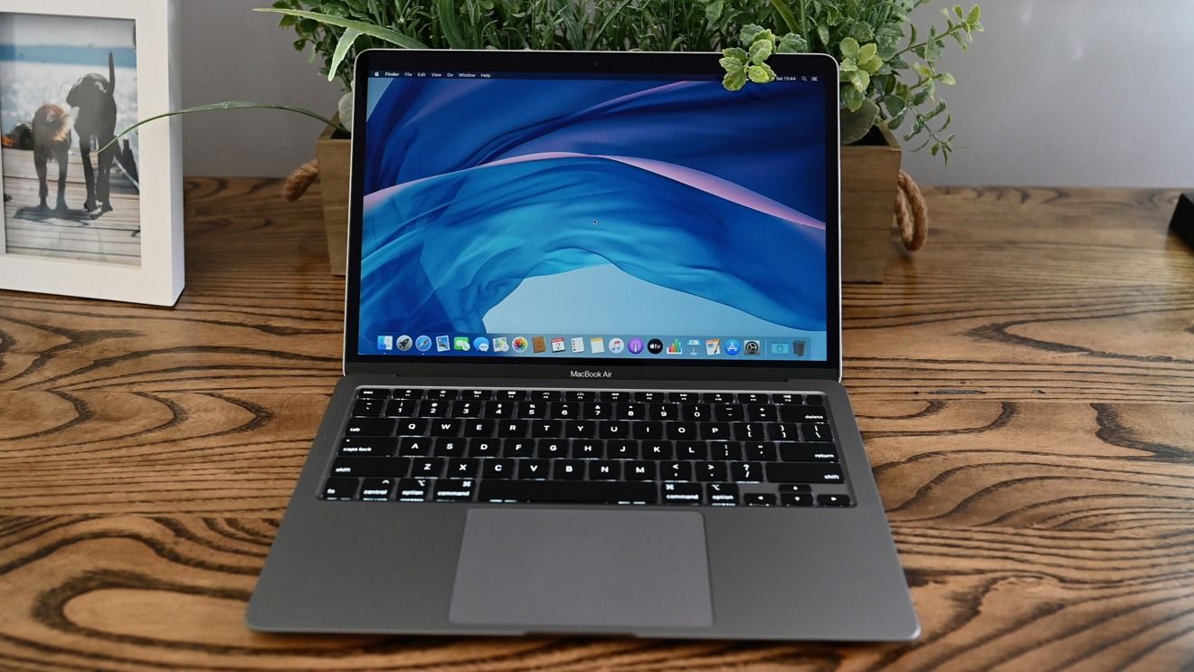Куо: Производство новых MacBook Air начнется следующим летом