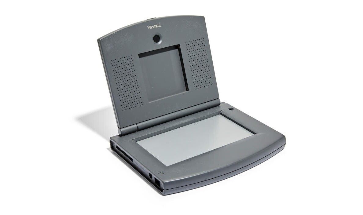 Apple VideoPad 2 выставлен на аукцион  — разработку устройства Стив Джобс отменил в 1997 году