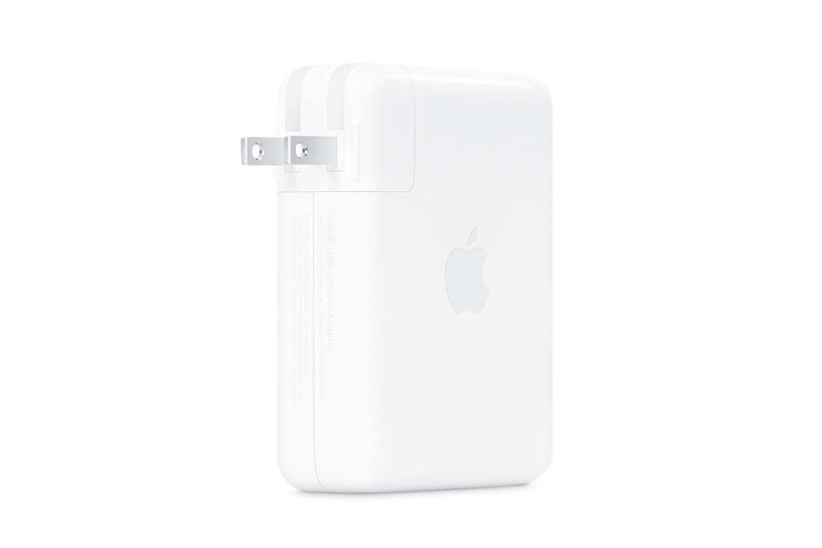 Новый адаптер питания для Mac стал первым зарядным устройством, выполненным по технологии GaN