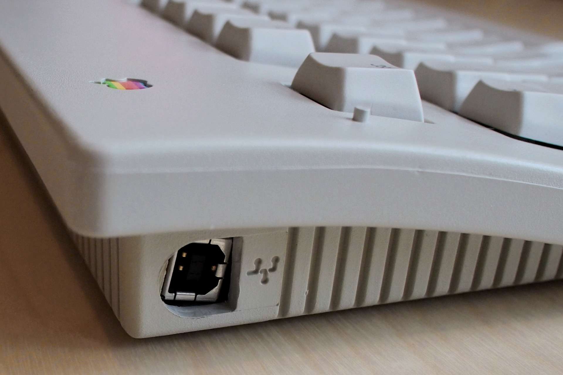 Этот день в истории Apple: представлена лучшая механическая клавиатура Apple Extended Keyboard II