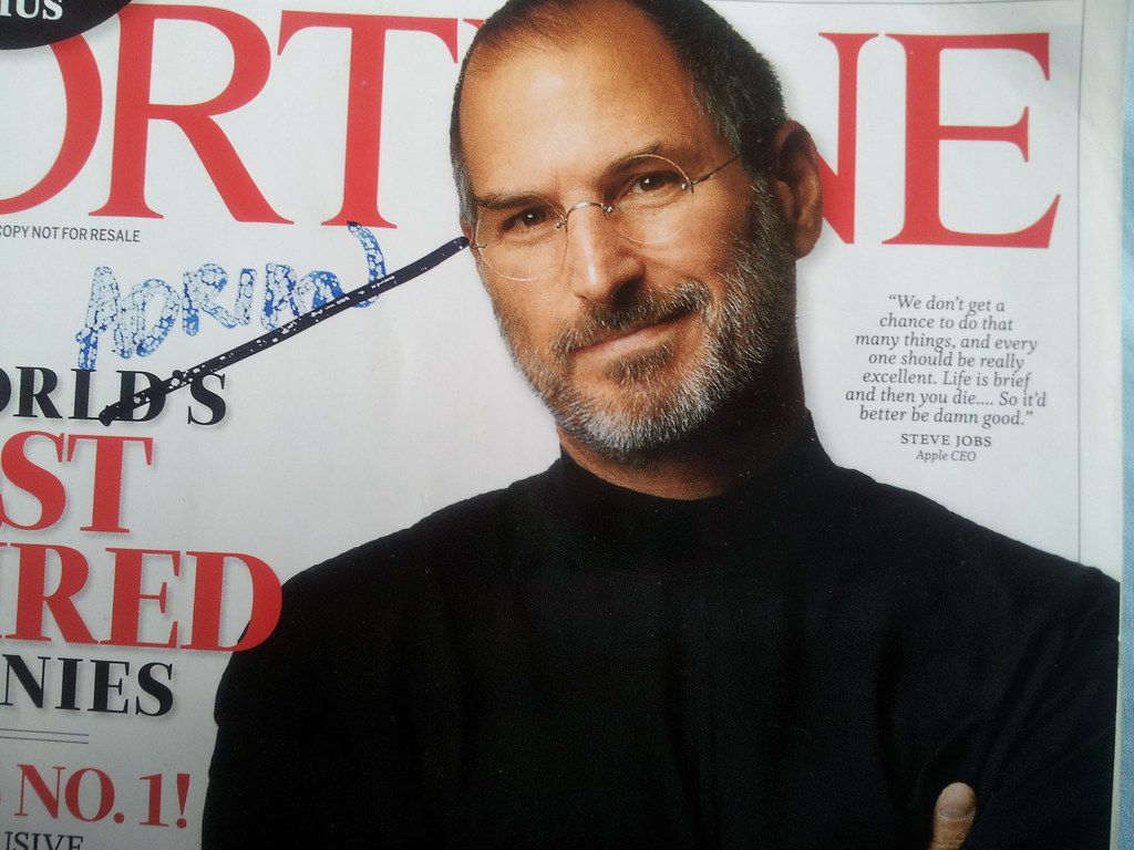 Этот день в истории Apple: журнал Fortune назвал Стива Джобса «CEO десятилетия»