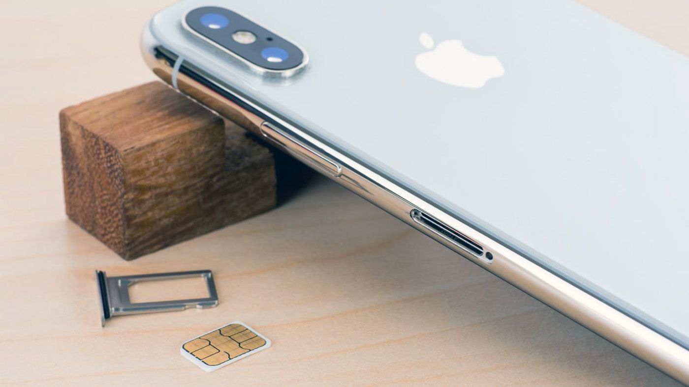 Слух: iPhone 15 Pro не будет иметь физического слота для SIM-карты