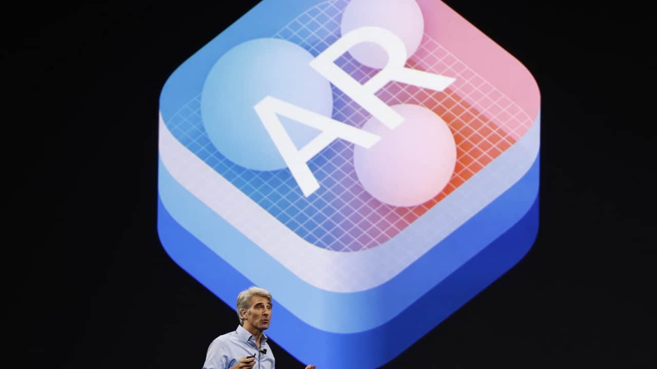 Apple наняла руководителя отдела по связям с общественностью из Meta для продвижения AR