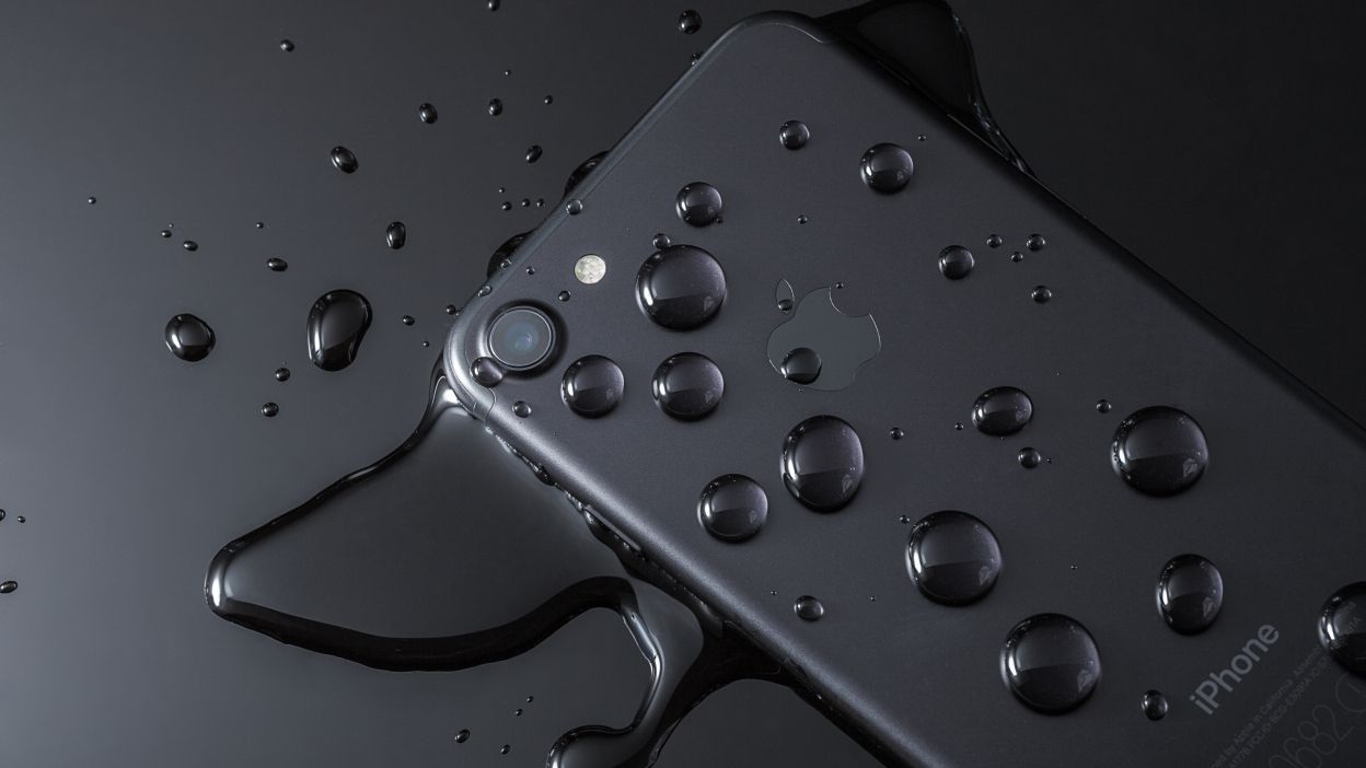 Что делать, если ваш iPhone промок