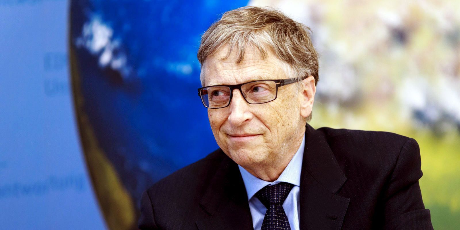 Этот день в истории Apple: конкурент Стива Джобса, Билл Гейтс, покидает пост CEO Microsoft