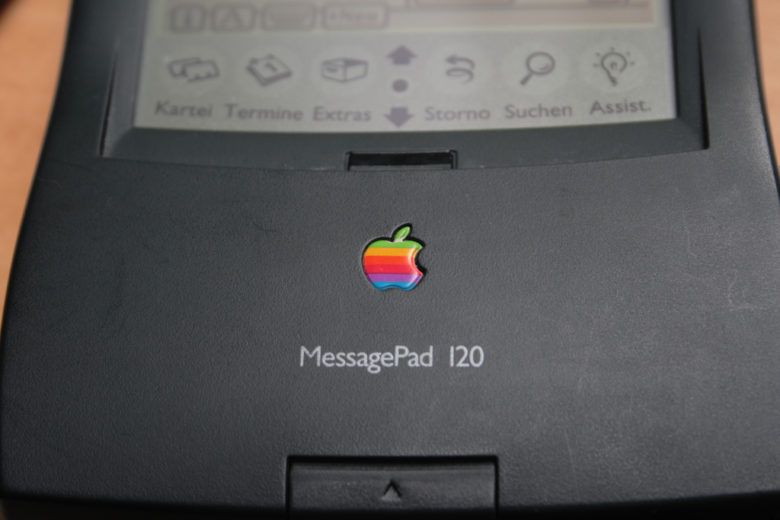 Этот день в истории Apple: Newton MessagePad 120 - первое отличное мобильное устройство Apple