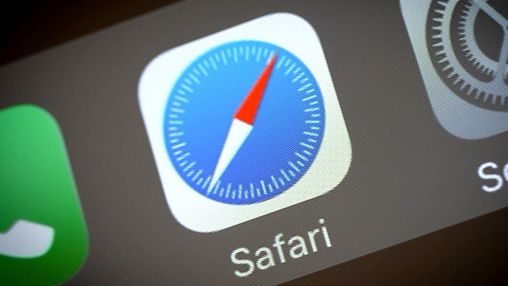Safari больше не будет сохранять пароли без имён пользователей в iOS 15.4