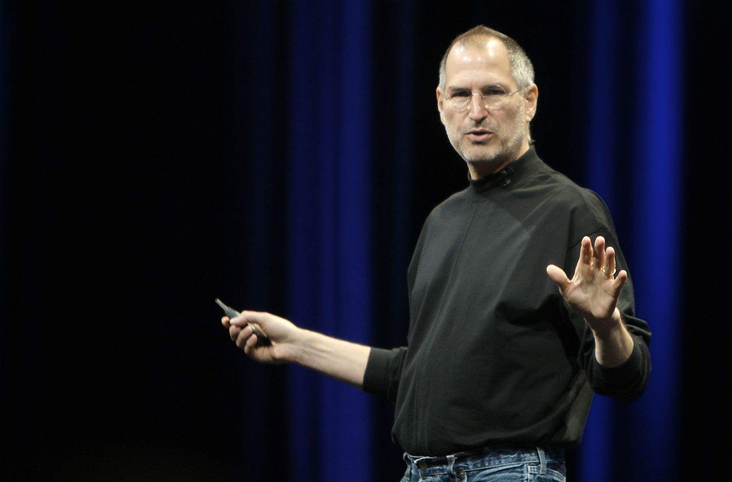 Этот день в истории Apple: Стив Джобс разгромил Flash в открытом письме