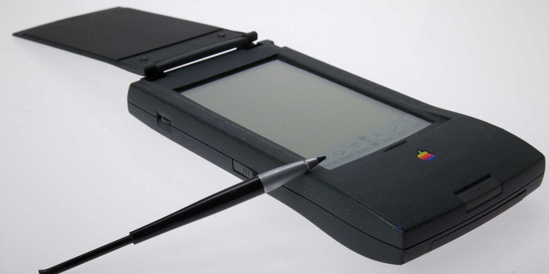 Этот день в истории Apple: Newton MessagePad стал предвестником мобильной революции