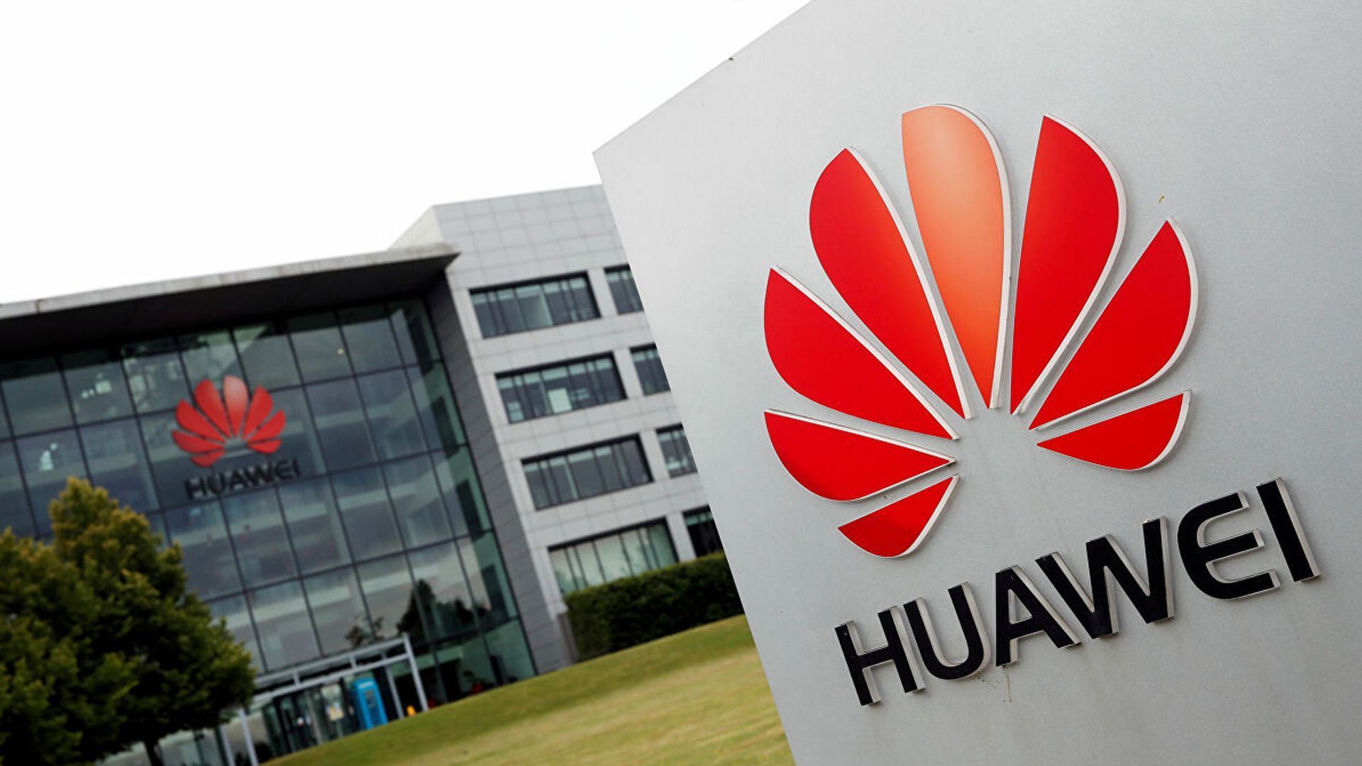 Huawei второй год подряд получает больше патентных отчислений, чем выплачивает