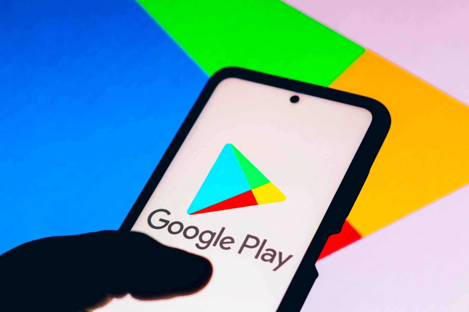 Из Google Play удалили мобильные приложения банков «Левобережный», «Приморье», «Уралсиб» и «Санкт-Петербург»