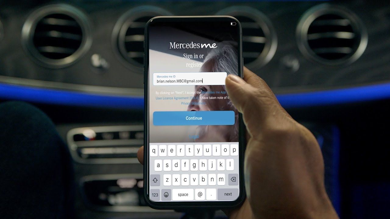 Mercedes-Benz отключит российских водителей от приложения me ID