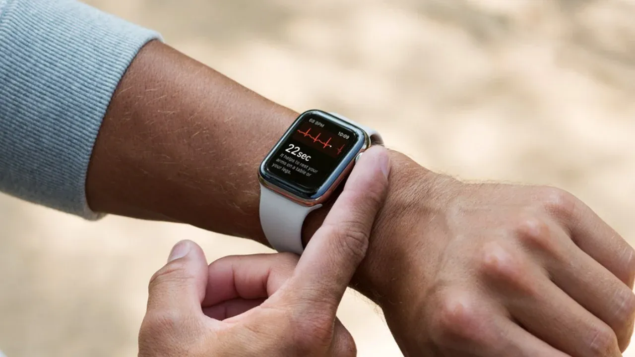 Функция обнаружения падения в Apple Watch спасла две жизни
