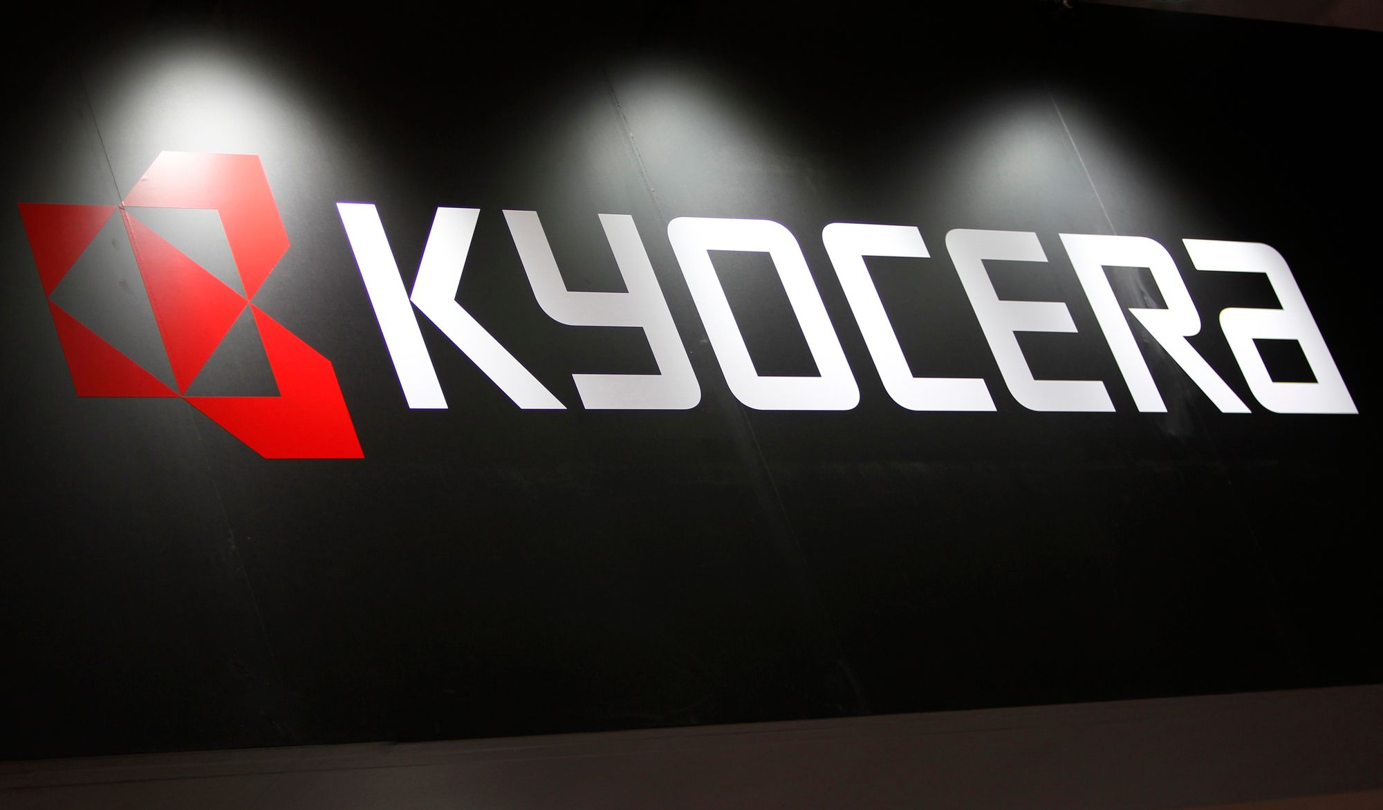 Kyocera прекращает выпуск мобильных телефонов