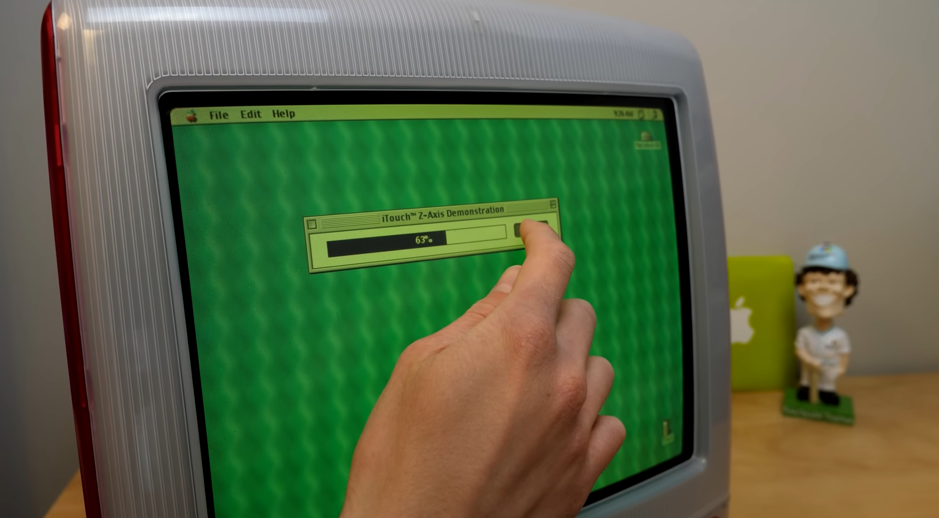 А вы знали, что существуют iMac с сенсорным экраном?