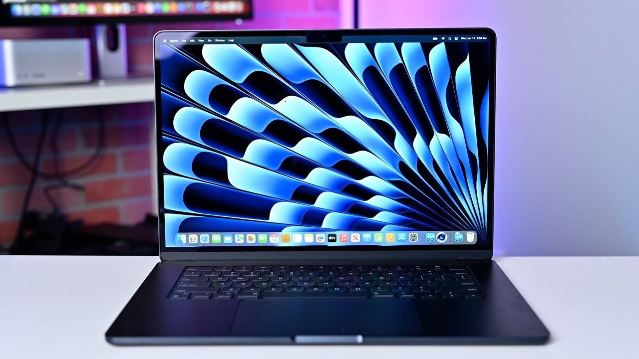 Куо: спрос на 15-дюймовые MacBook Air значительно сократился