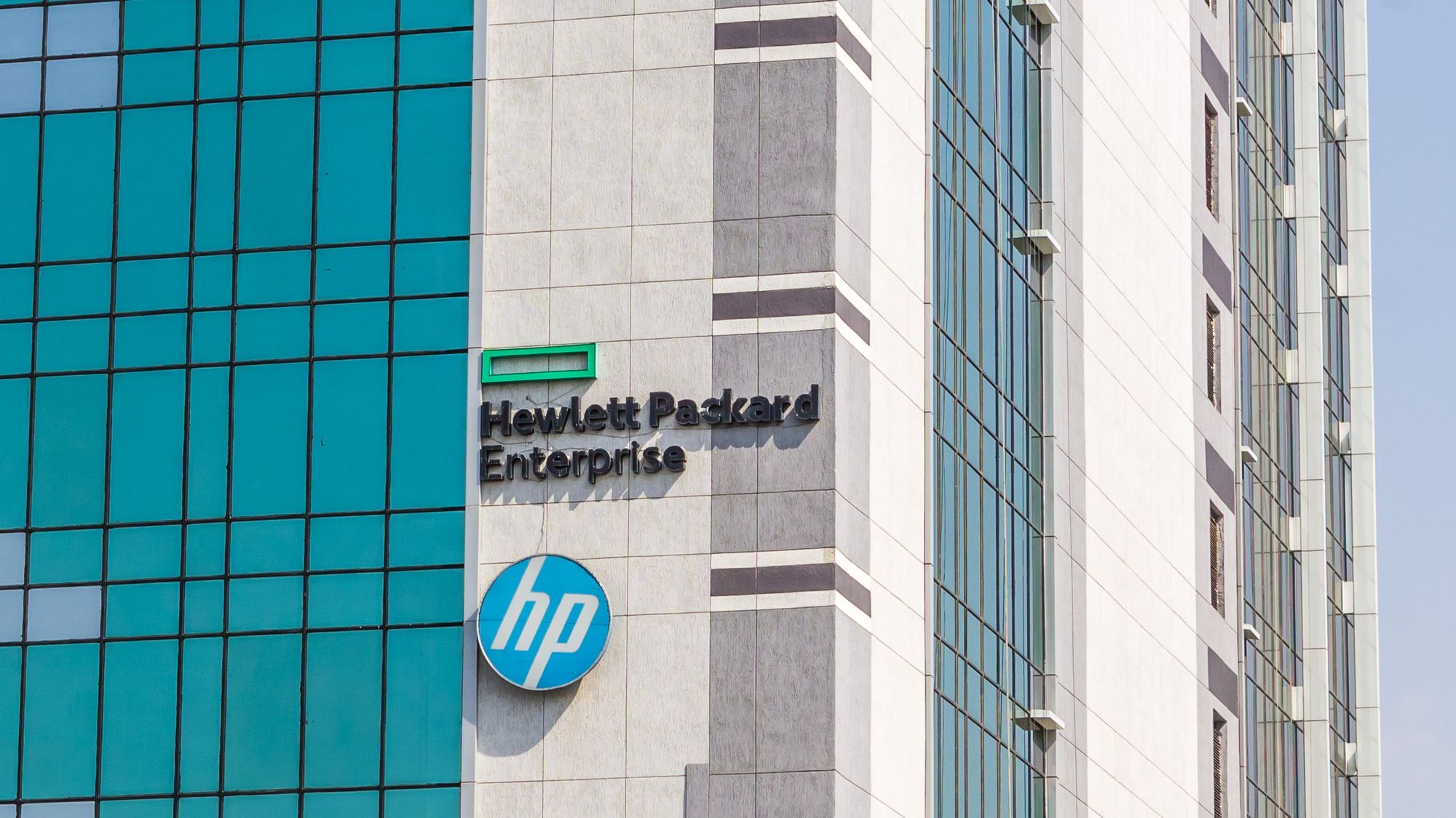 HP начала ликвидацию российской «дочки»