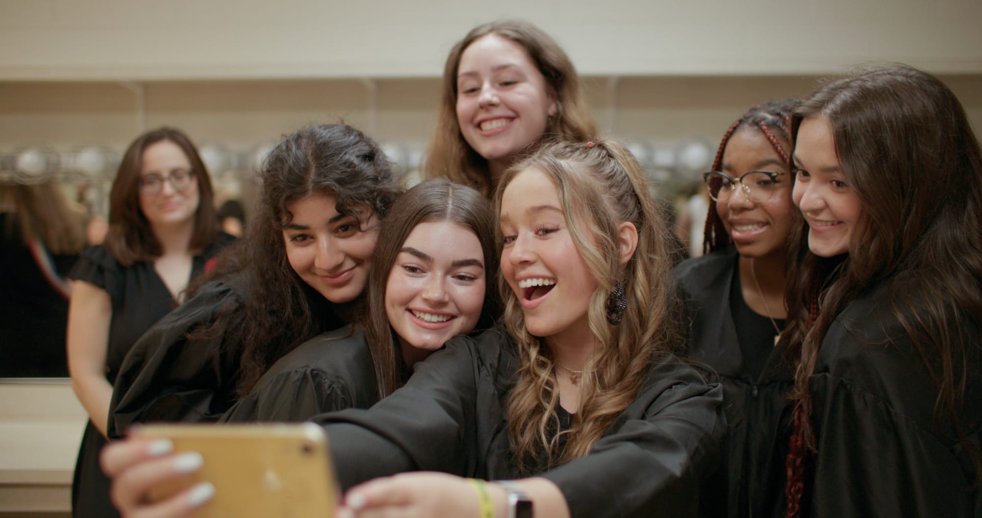 Apple выпустит Girls State – новый документальный сериал от создателей «Молодых политиков»