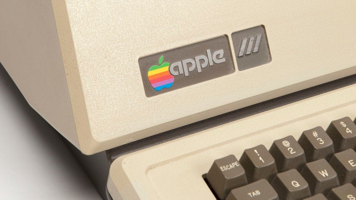 Этот день в истории Apple: выход обновлённого Apple III не спасает провальный проект