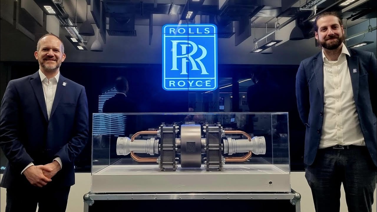 Компания Rolls-Royce разрабатывает ядерный реактор для лунной базы