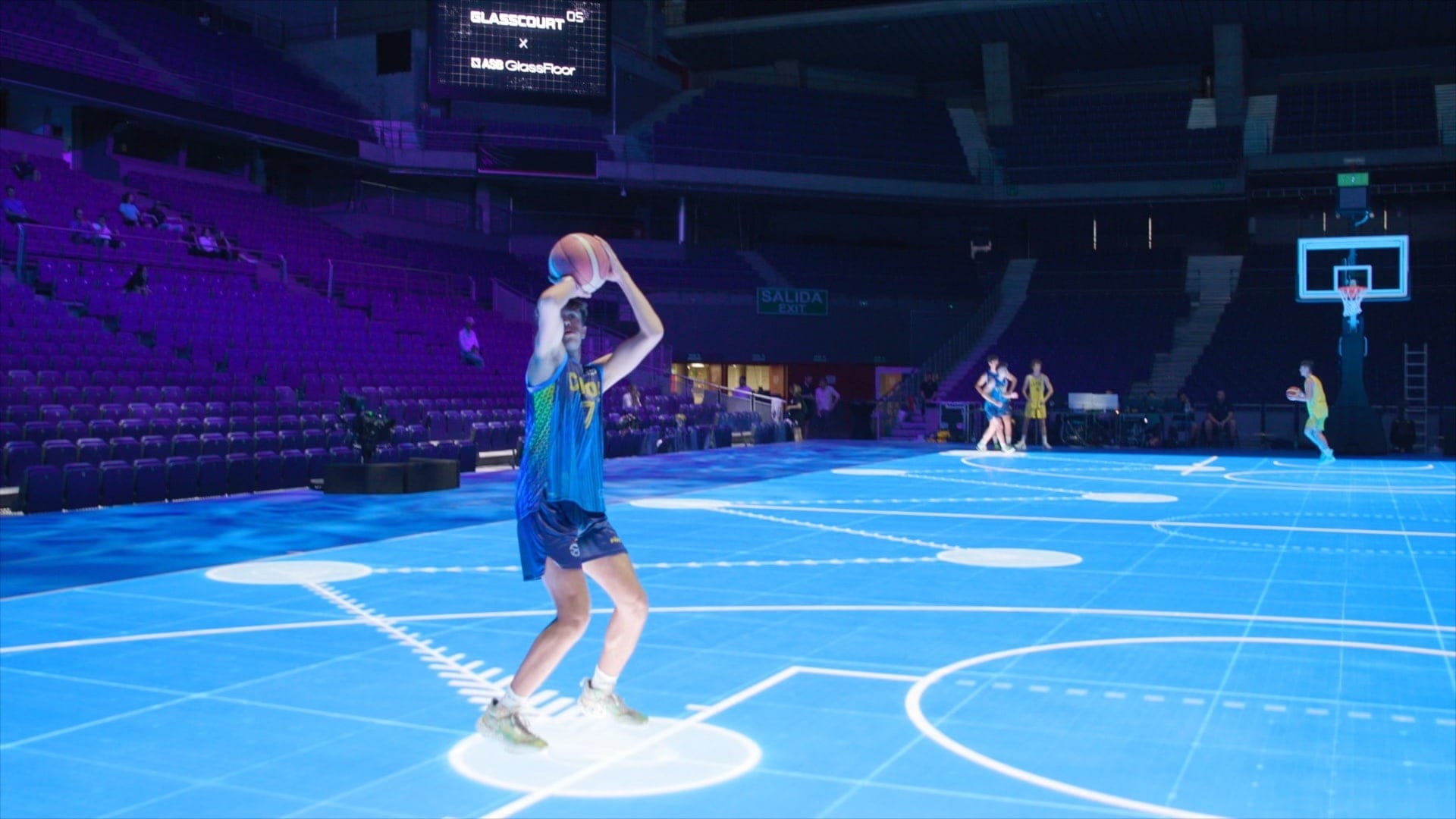 NBA хочет использовать во время игр дисплей GlassFloor размером с баскетбольную площадку