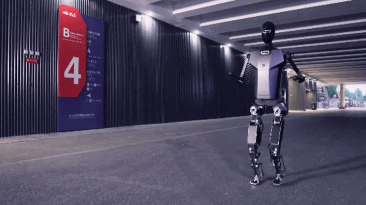 В Китае представили «Тяньгун»: Первого полностью электрического человекоподобного робота, способный бегать со скоростью 6 км/ч
