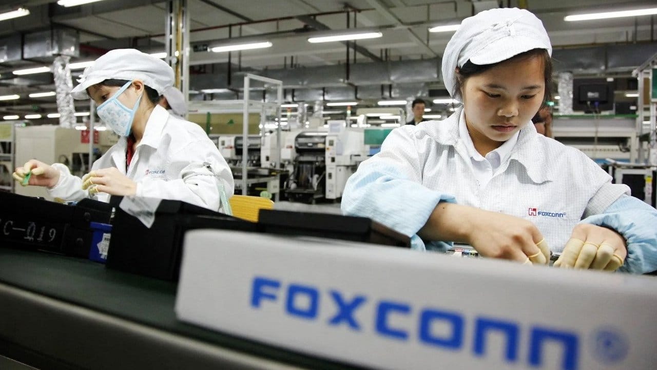 Foxconn получила лучшую в истории апрельскую выручку