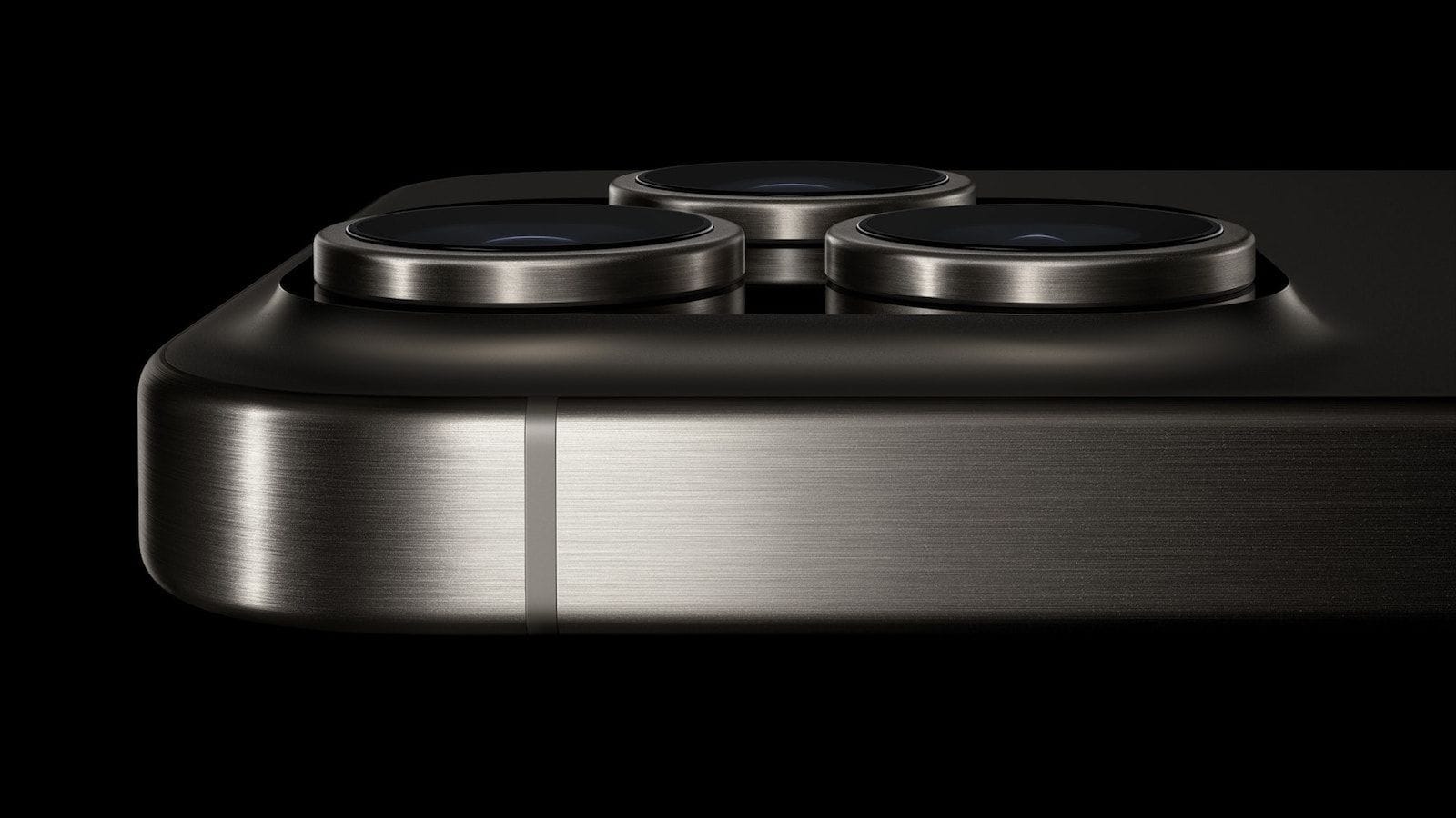 iPhone 16 Pro Max будет оснащён новыми 48-мегапиксельными широкоугольными и ультраширокоугольными камерами