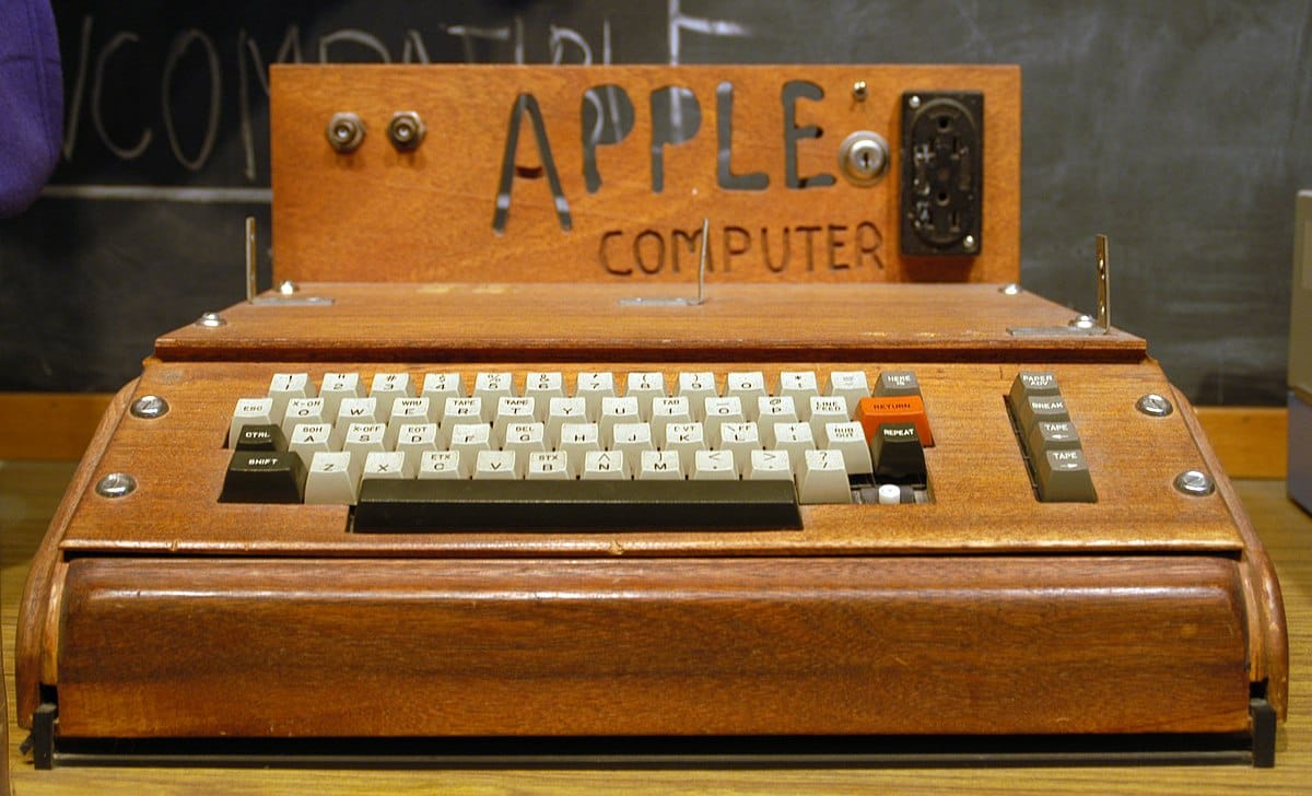 Компьютер Apple-1 продали за рекордные 315 тысяч долларов