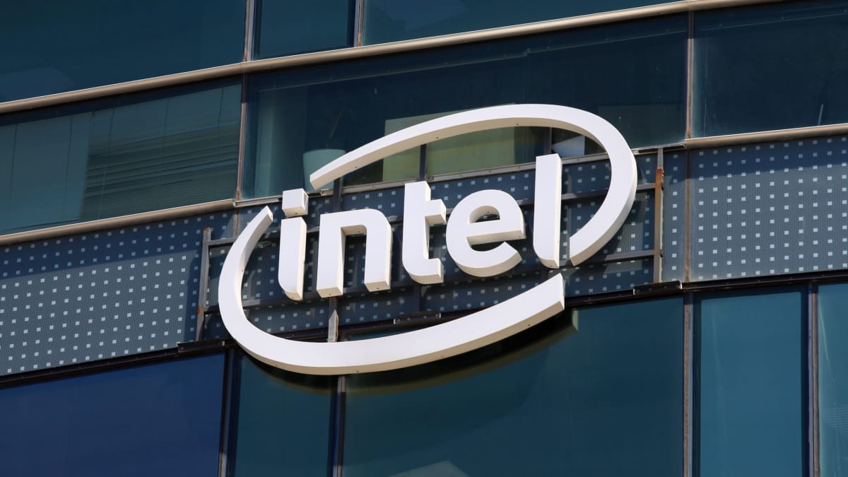 Intel отказалась от бесплатного кофе в офисе и готовится к следующей волне увольнений