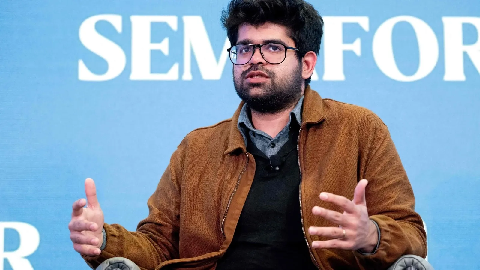 Глава Perplexity предупредил стартапы: крупные техгиганты скопируют всё, что работает