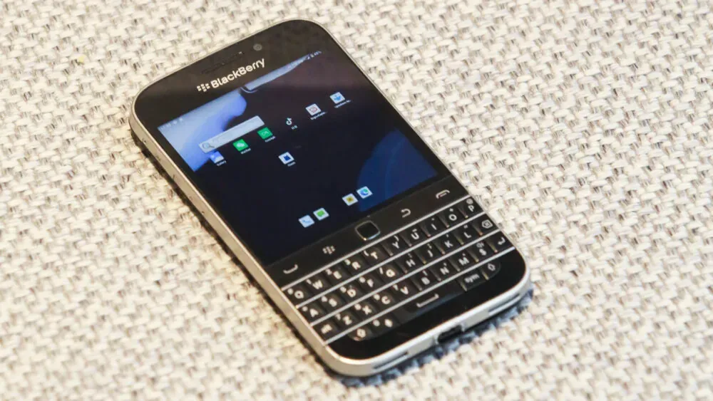 Классический BlackBerry возвращается: теперь на Android и за $400