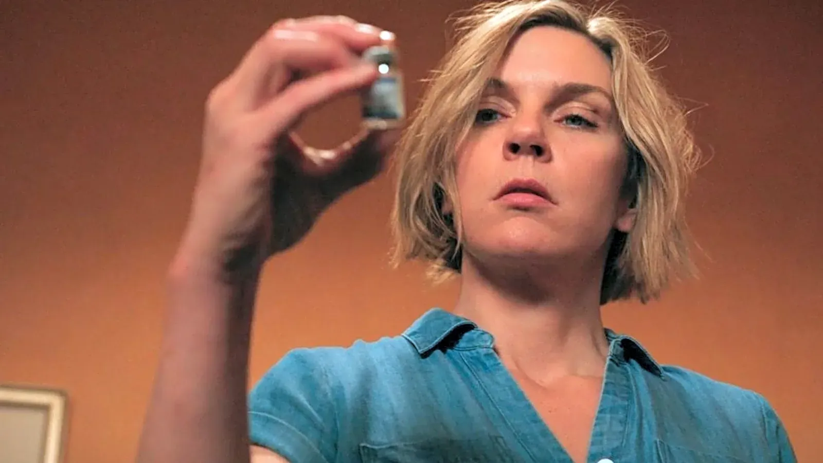 «Что ты ищешь, Кэрол?»: Google спрятала секретное послание к сериалу «Одна из многих» от Apple TV