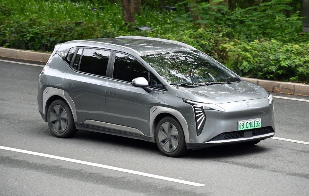 «Яндекс» разрабатывает электромобиль UMO 5 для работы в такси с ориентиром на 2026 год