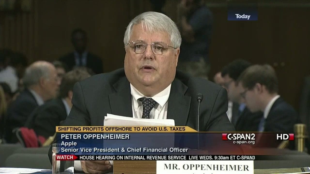 Этот день в истории Apple: Питер Оппенхаймер покидает Apple