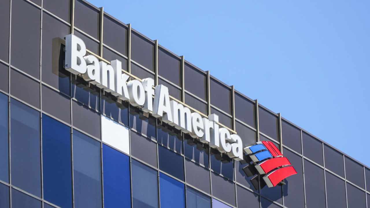 Bank of America скорректировал прогноз по акциям Apple