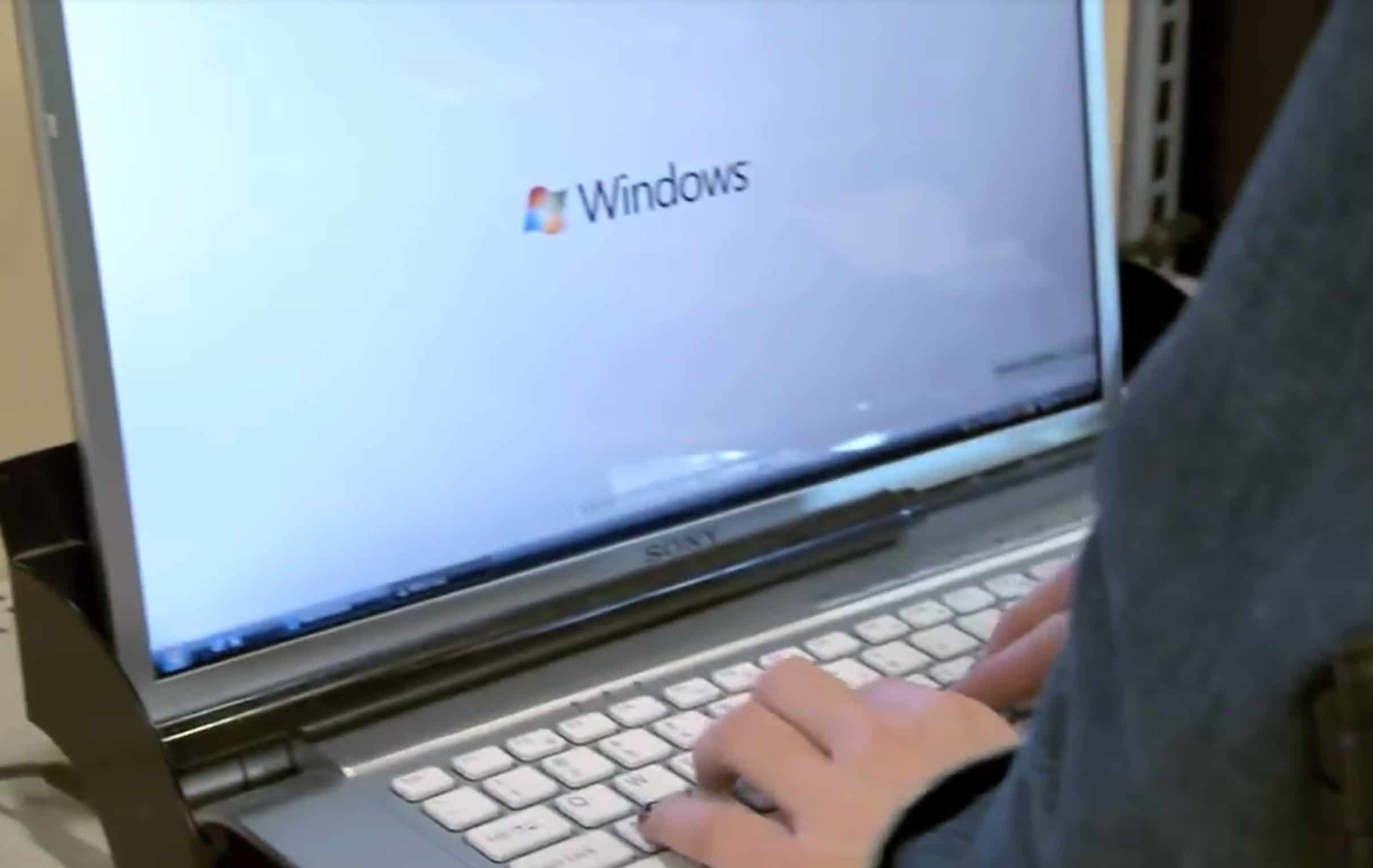 Этот день в истории Apple: компании пришлось оспаривать так называемый «налог на Apple»