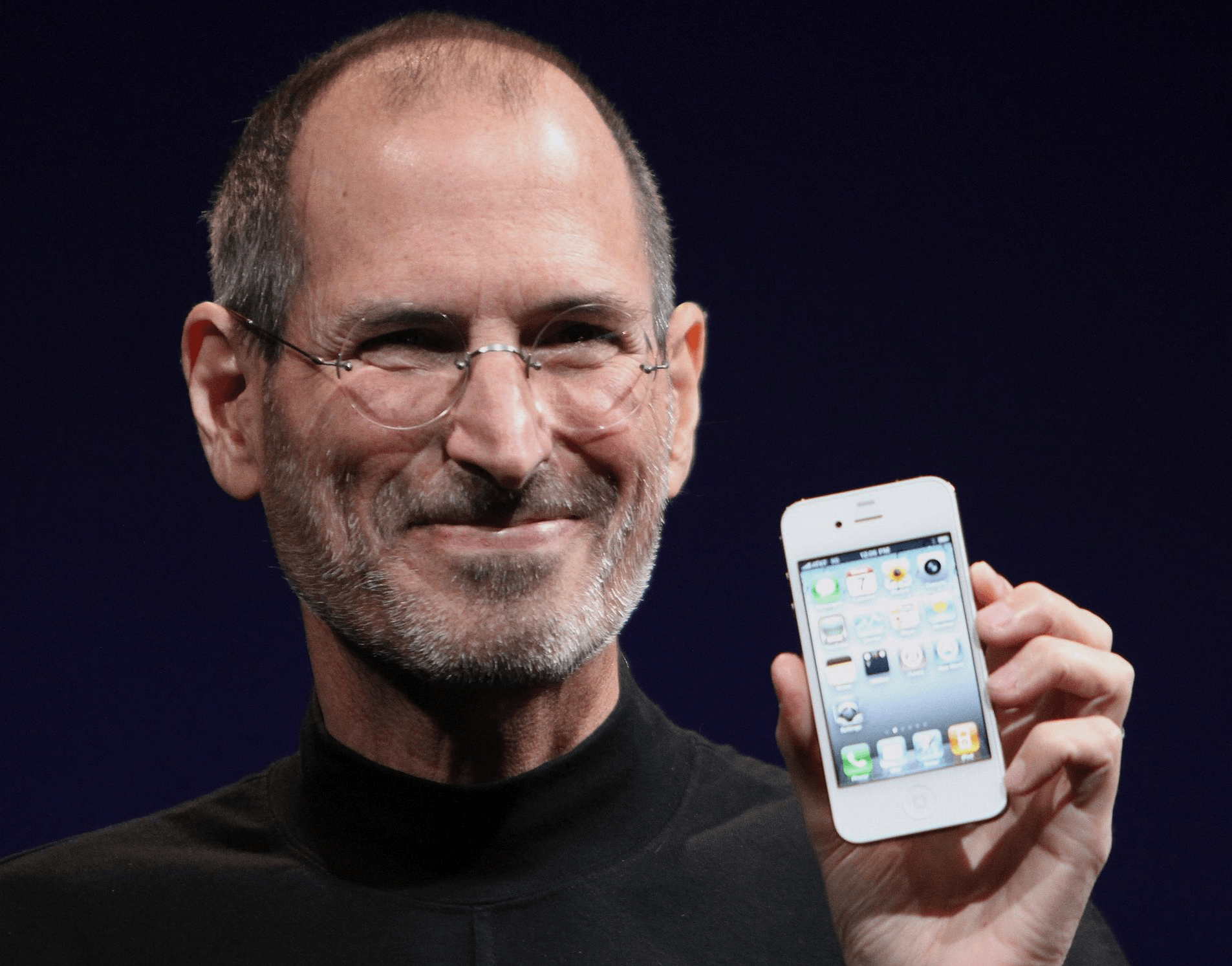 Этот день в истории Apple: количество предзаказов на iPhone 4 достигло ошеломительных показателей