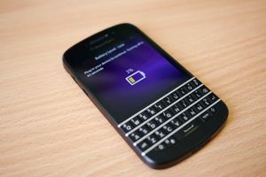 Этот день в истории Apple: BlackBerry теряет позиции, значительно уступив iPhone