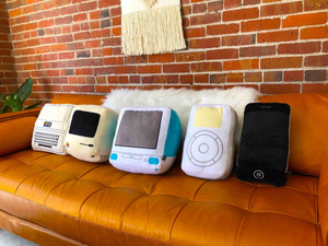 Throwboy представила одеяла с изображением классических операционных систем Apple