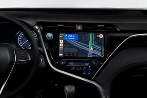 Яндекс.Навигатор и Яндекс.Карты наконец появились в CarPlay и Android Auto
