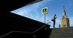 Эксперт по безопасности утверждает, что ситуация с Apple в России доказывает, что заверениям компании нельзя доверять