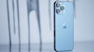 Высокие продажи iPhone 13 заставляют поставщиков компонентов для камер отдавать предпочтение Apple