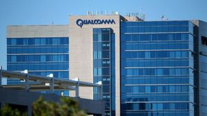 Qualcomm прогнозирует, что будет поставлять только 20% модемов для iPhone к 2023 году