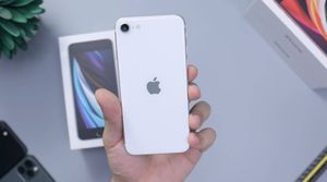 Apple вскоре начнёт тестовое производство iPhone SE 3